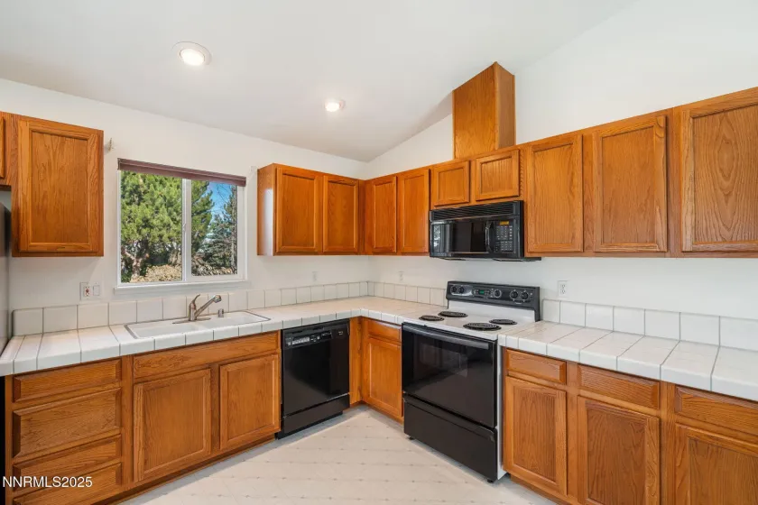 391 Taryn, Spanish Springs, Nevada 89436, 3 Bedrooms Bedrooms, ,2 BathroomsBathrooms,Residential,Residential,Taryn,250058966