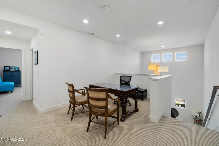 10260 Rollins, Reno, Nevada 89521, 3 Bedrooms Bedrooms, ,3 BathroomsBathrooms,Residential,Residential,Rollins,250058967