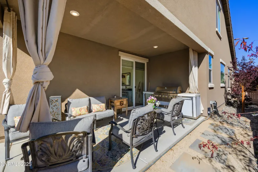 10260 Rollins, Reno, Nevada 89521, 3 Bedrooms Bedrooms, ,3 BathroomsBathrooms,Residential,Residential,Rollins,250058967