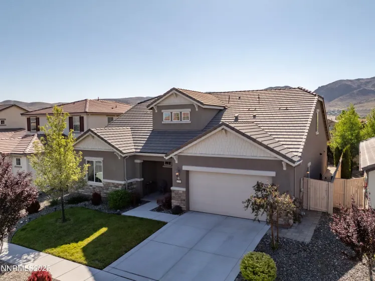 10260 Rollins, Reno, Nevada 89521, 3 Bedrooms Bedrooms, ,3 BathroomsBathrooms,Residential,Residential,Rollins,250058967