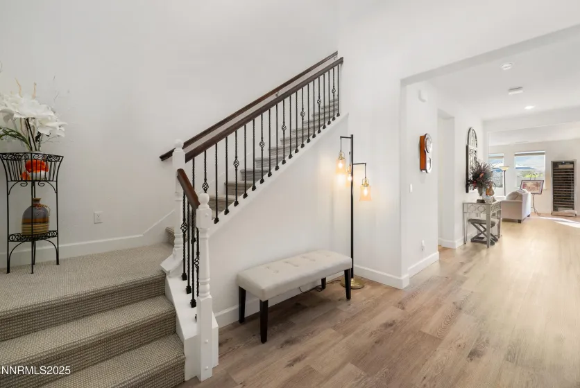 10260 Rollins, Reno, Nevada 89521, 3 Bedrooms Bedrooms, ,3 BathroomsBathrooms,Residential,Residential,Rollins,250058967