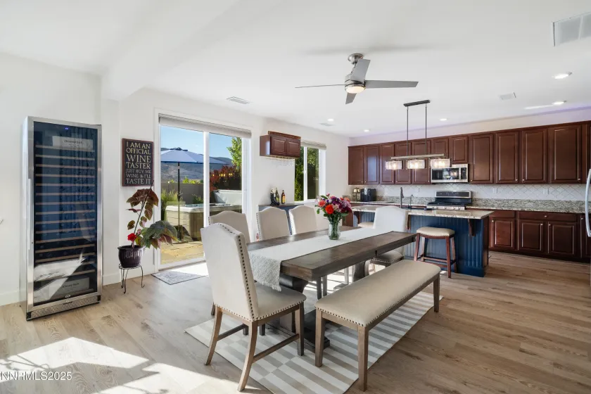 10260 Rollins, Reno, Nevada 89521, 3 Bedrooms Bedrooms, ,3 BathroomsBathrooms,Residential,Residential,Rollins,250058967