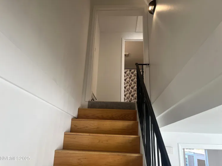 1265 Redwood, Gardnerville, Nevada 89460, 2 Bedrooms Bedrooms, ,2 BathroomsBathrooms,Residential,Residential,Redwood,250058969