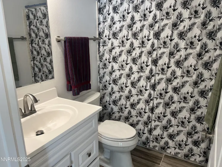 1265 Redwood, Gardnerville, Nevada 89460, 2 Bedrooms Bedrooms, ,2 BathroomsBathrooms,Residential,Residential,Redwood,250058969