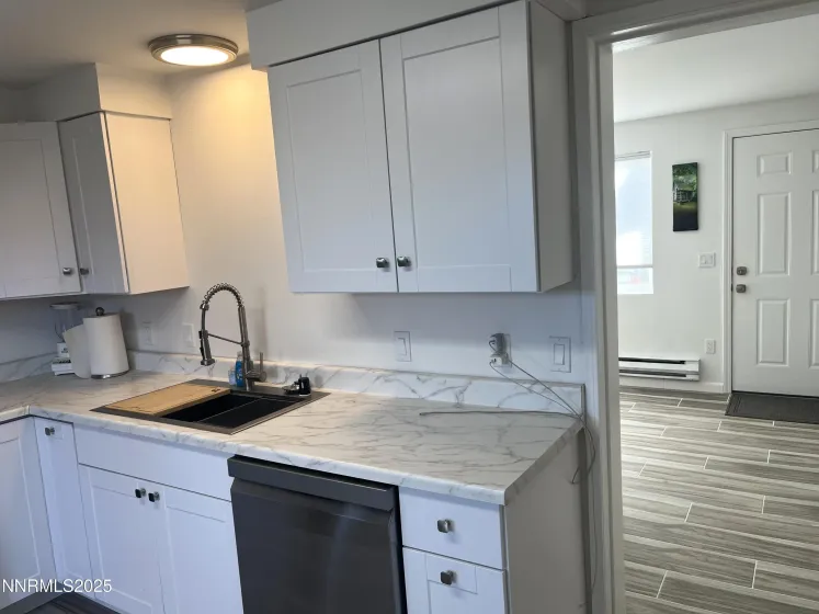 1265 Redwood, Gardnerville, Nevada 89460, 2 Bedrooms Bedrooms, ,2 BathroomsBathrooms,Residential,Residential,Redwood,250058969