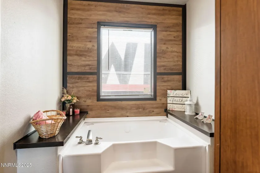 310 Grosh, Dayton, Nevada 89403, 4 Bedrooms Bedrooms, ,2 BathroomsBathrooms,Residential,Residential,Grosh,250058970