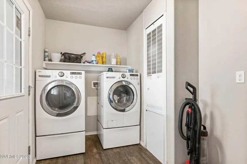 310 Grosh, Dayton, Nevada 89403, 4 Bedrooms Bedrooms, ,2 BathroomsBathrooms,Residential,Residential,Grosh,250058970