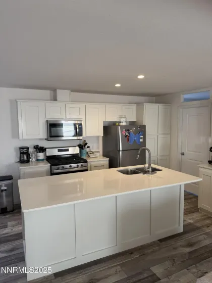 226 Sweetwater, Yerington, Nevada 89447, 3 Bedrooms Bedrooms, ,2 BathroomsBathrooms,Residential,Residential,Sweetwater,250058975