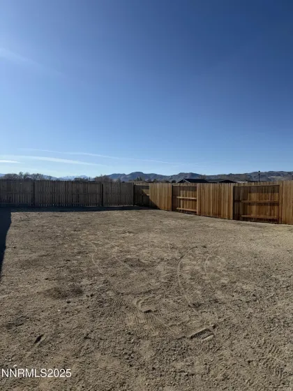 226 Sweetwater, Yerington, Nevada 89447, 3 Bedrooms Bedrooms, ,2 BathroomsBathrooms,Residential,Residential,Sweetwater,250058975