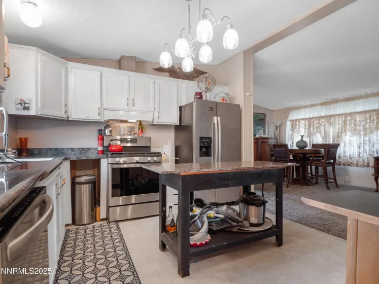 6 Agate Circle, Yerington, Nevada 89447, 3 Bedrooms Bedrooms, ,2 BathroomsBathrooms,Residential,Residential,Agate Circle,250058979