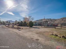 6 Agate Circle, Yerington, Nevada 89447, 3 Bedrooms Bedrooms, ,2 BathroomsBathrooms,Residential,Residential,Agate Circle,250058979 6 Agate Circle, Yerington, Nevada 89447, 3 Bedrooms Bedrooms, ,2 BathroomsBathrooms,Residential,Residential,Agate Circle,250058979