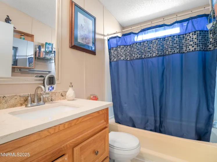 6 Agate Circle, Yerington, Nevada 89447, 3 Bedrooms Bedrooms, ,2 BathroomsBathrooms,Residential,Residential,Agate Circle,250058979