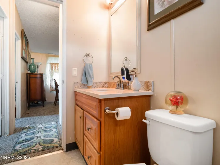 6 Agate Circle, Yerington, Nevada 89447, 3 Bedrooms Bedrooms, ,2 BathroomsBathrooms,Residential,Residential,Agate Circle,250058979