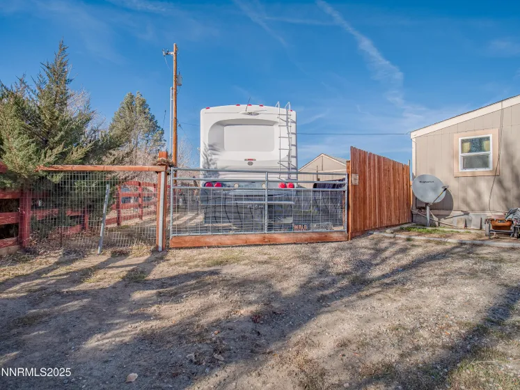 6 Agate Circle, Yerington, Nevada 89447, 3 Bedrooms Bedrooms, ,2 BathroomsBathrooms,Residential,Residential,Agate Circle,250058979