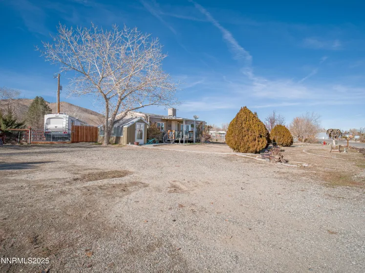 6 Agate Circle, Yerington, Nevada 89447, 3 Bedrooms Bedrooms, ,2 BathroomsBathrooms,Residential,Residential,Agate Circle,250058979