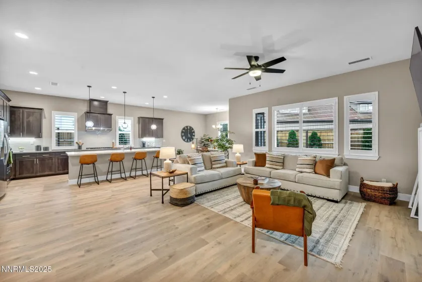 698 Sage Grouse, Gardnerville, Nevada 89460, 3 Bedrooms Bedrooms, ,3 BathroomsBathrooms,Residential,Residential,Sage Grouse,250057171