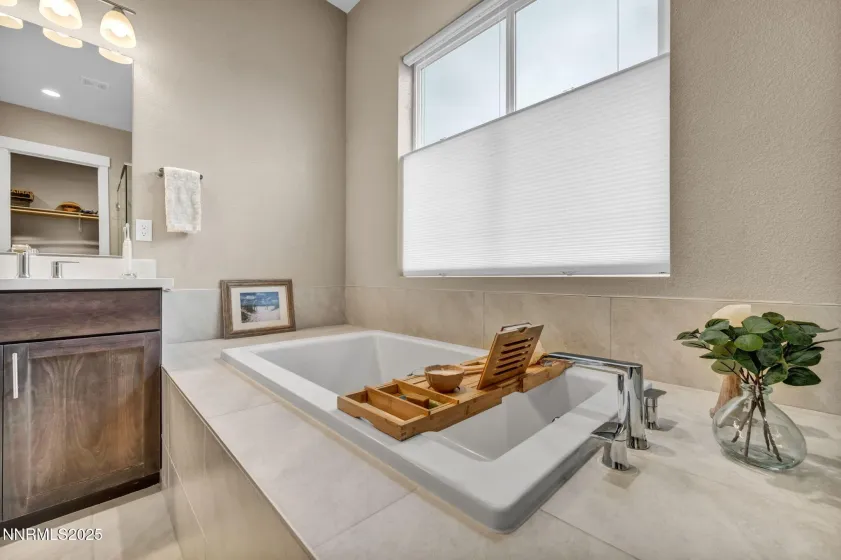 698 Sage Grouse, Gardnerville, Nevada 89460, 3 Bedrooms Bedrooms, ,3 BathroomsBathrooms,Residential,Residential,Sage Grouse,250057171