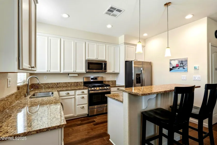 962 End, Carson City, Nevada 89701, 3 Bedrooms Bedrooms, ,3 BathroomsBathrooms,Residential,Residential,End,250058981