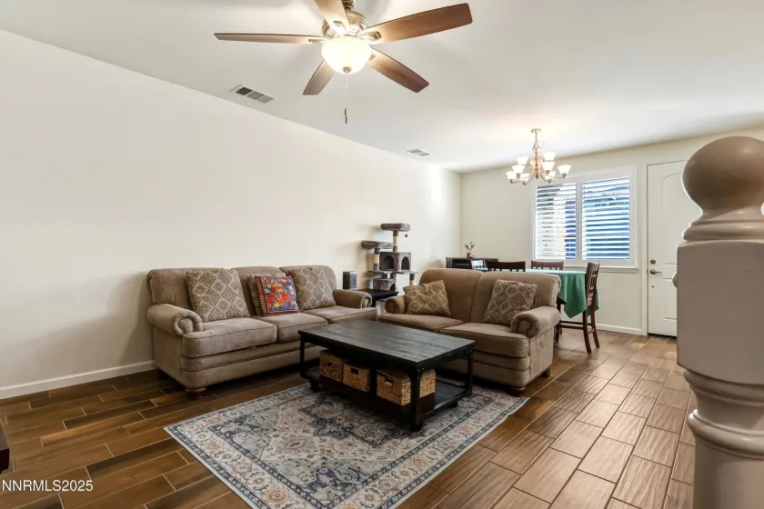 962 End, Carson City, Nevada 89701, 3 Bedrooms Bedrooms, ,3 BathroomsBathrooms,Residential,Residential,End,250058981