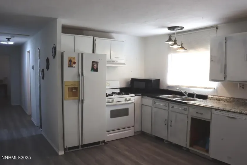 4050 Flintlock, Winnemucca, Nevada 89445, 3 Bedrooms Bedrooms, ,2 BathroomsBathrooms,Residential,Residential,Flintlock,250051089