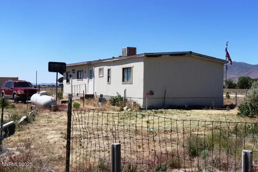 4050 Flintlock, Winnemucca, Nevada 89445, 3 Bedrooms Bedrooms, ,2 BathroomsBathrooms,Residential,Residential,Flintlock,250051089
