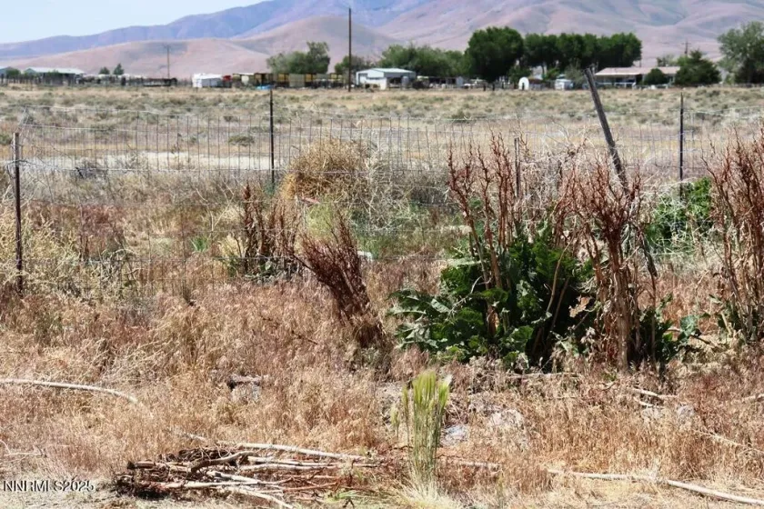 4050 Flintlock, Winnemucca, Nevada 89445, 3 Bedrooms Bedrooms, ,2 BathroomsBathrooms,Residential,Residential,Flintlock,250051089