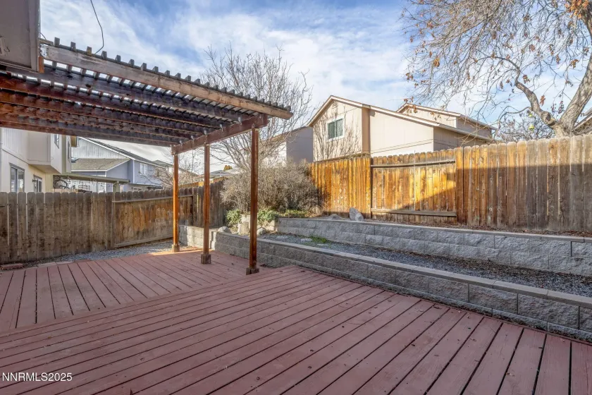 1675 Round Mountain, Sparks, Nevada 89434, 2 Bedrooms Bedrooms, ,3 BathroomsBathrooms,Residential,Residential,Round Mountain,250058984