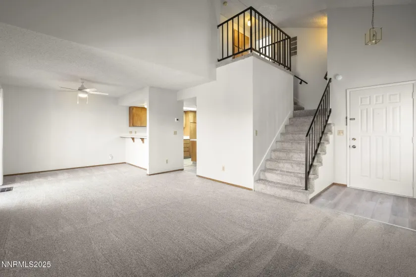 1675 Round Mountain, Sparks, Nevada 89434, 2 Bedrooms Bedrooms, ,3 BathroomsBathrooms,Residential,Residential,Round Mountain,250058984