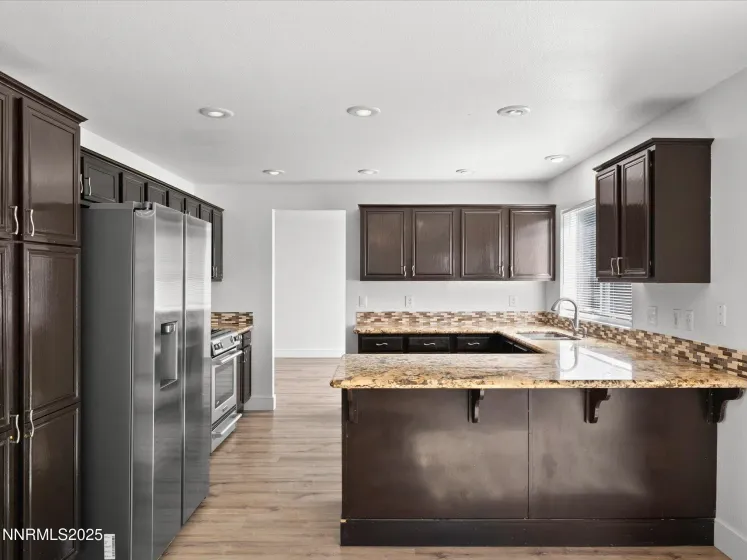 8040 Monterey Shores, Reno, Nevada 89506, 4 Bedrooms Bedrooms, ,3 BathroomsBathrooms,Residential Lease,Manufactured,Monterey Shores,250058986