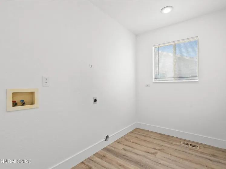 8040 Monterey Shores, Reno, Nevada 89506, 4 Bedrooms Bedrooms, ,3 BathroomsBathrooms,Residential Lease,Manufactured,Monterey Shores,250058986