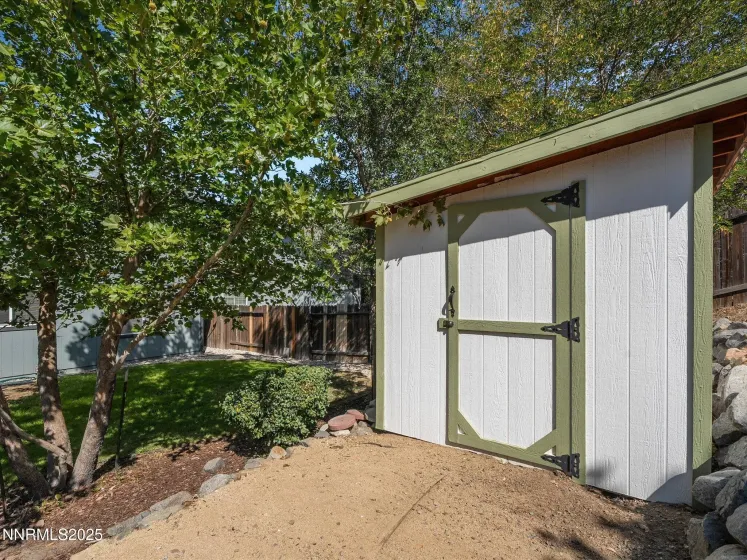 8040 Monterey Shores, Reno, Nevada 89506, 4 Bedrooms Bedrooms, ,3 BathroomsBathrooms,Residential Lease,Manufactured,Monterey Shores,250058986