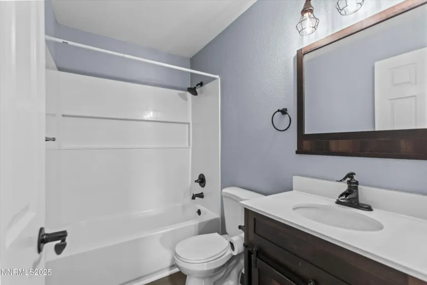 7067 Beethoven, Sun Valley, Nevada 89433, 3 Bedrooms Bedrooms, ,2 BathroomsBathrooms,Residential,Residential,Beethoven,250058989