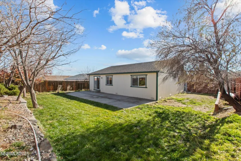 7067 Beethoven, Sun Valley, Nevada 89433, 3 Bedrooms Bedrooms, ,2 BathroomsBathrooms,Residential,Residential,Beethoven,250058989