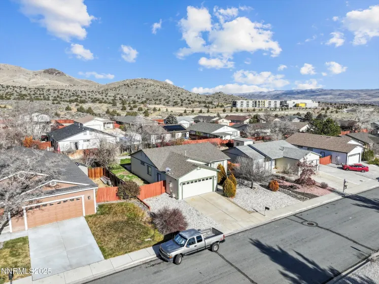 7067 Beethoven, Sun Valley, Nevada 89433, 3 Bedrooms Bedrooms, ,2 BathroomsBathrooms,Residential,Residential,Beethoven,250058989