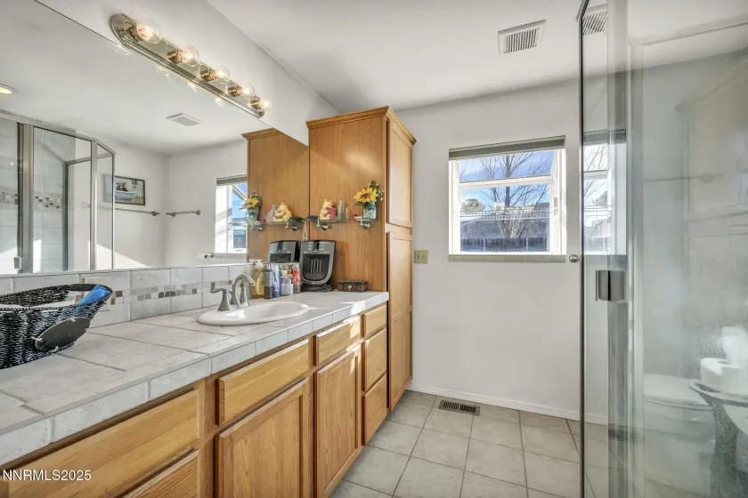 1347 Antelope Valley, Reno, Nevada 89506, 4 Bedrooms Bedrooms, ,3 BathroomsBathrooms,Residential,Residential,Antelope Valley,250058990