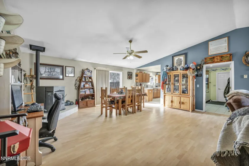 1347 Antelope Valley, Reno, Nevada 89506, 4 Bedrooms Bedrooms, ,3 BathroomsBathrooms,Residential,Residential,Antelope Valley,250058990