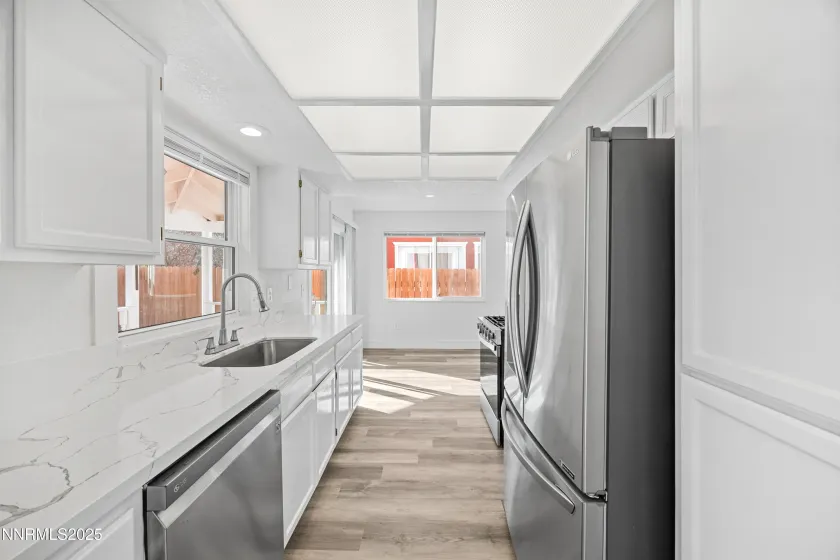 1290 Highgate, Sparks, Nevada 89434, 3 Bedrooms Bedrooms, ,3 BathroomsBathrooms,Residential,Residential,Highgate,250058991