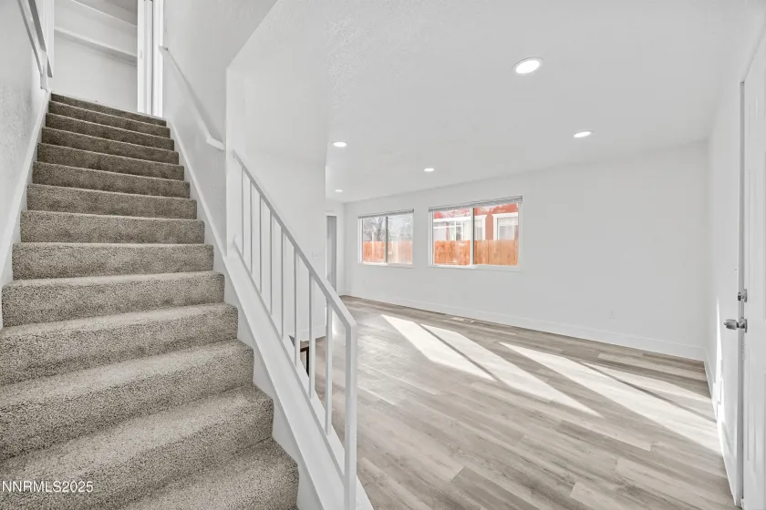 1290 Highgate, Sparks, Nevada 89434, 3 Bedrooms Bedrooms, ,3 BathroomsBathrooms,Residential,Residential,Highgate,250058991