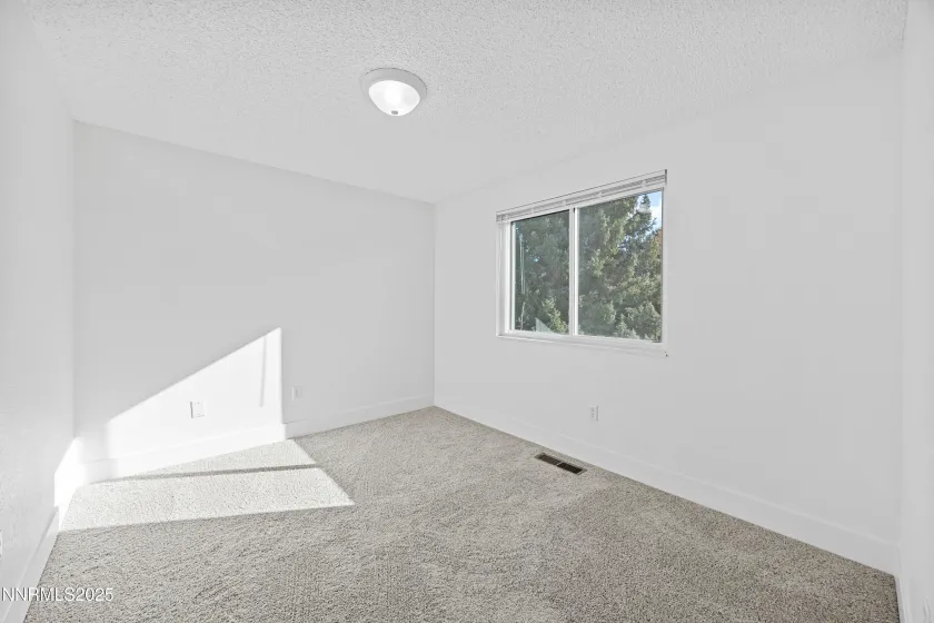 1290 Highgate, Sparks, Nevada 89434, 3 Bedrooms Bedrooms, ,3 BathroomsBathrooms,Residential,Residential,Highgate,250058991