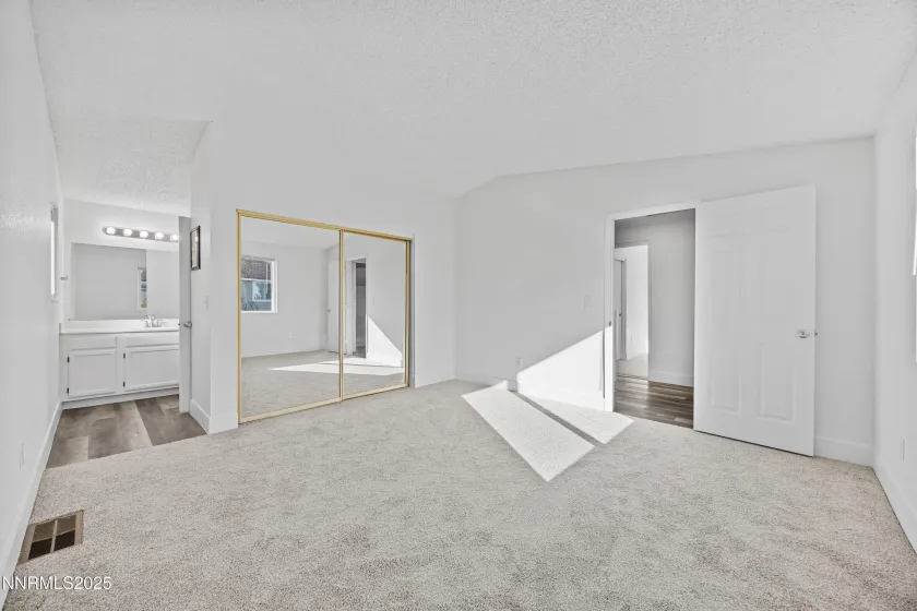 1290 Highgate, Sparks, Nevada 89434, 3 Bedrooms Bedrooms, ,3 BathroomsBathrooms,Residential,Residential,Highgate,250058991