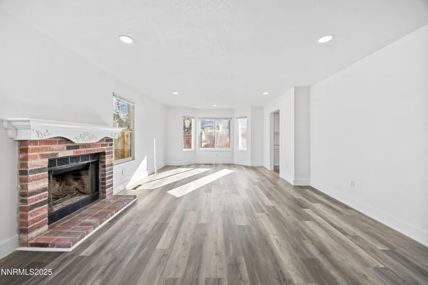 1290 Highgate, Sparks, Nevada 89434, 3 Bedrooms Bedrooms, ,3 BathroomsBathrooms,Residential,Residential,Highgate,250058991