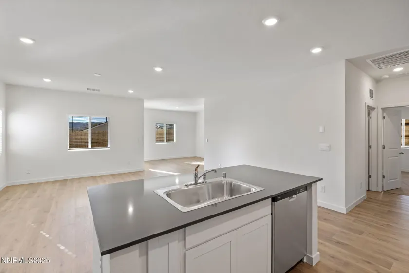 4547 Mifflin, Fernley, Nevada 89408, 3 Bedrooms Bedrooms, ,2 BathroomsBathrooms,Residential Lease,Manufactured,Mifflin,250058992