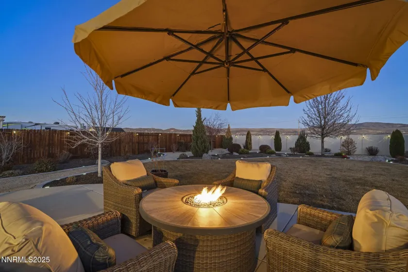 742 Mallard Crest, Sparks, Nevada 89441, 4 Bedrooms Bedrooms, ,2 BathroomsBathrooms,Residential,Residential,Mallard Crest,250058995