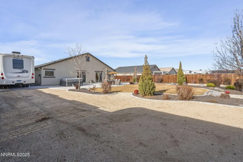 742 Mallard Crest, Sparks, Nevada 89441, 4 Bedrooms Bedrooms, ,2 BathroomsBathrooms,Residential,Residential,Mallard Crest,250058995