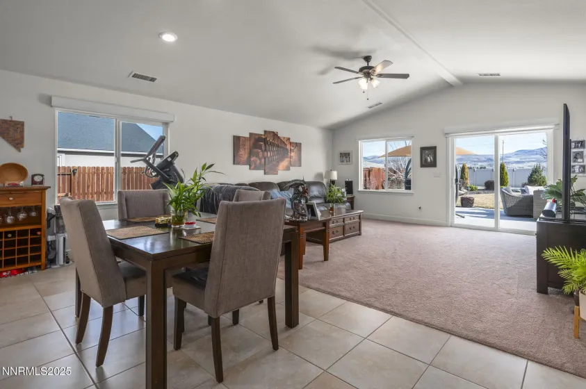 742 Mallard Crest, Sparks, Nevada 89441, 4 Bedrooms Bedrooms, ,2 BathroomsBathrooms,Residential,Residential,Mallard Crest,250058995