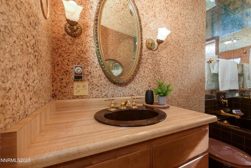 1307 4th, Carson City, Nevada 89703, 2 Bedrooms Bedrooms, ,2 BathroomsBathrooms,Residential,Residential,4th,250058997