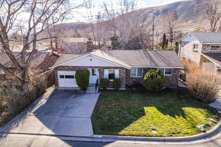 1307 4th, Carson City, Nevada 89703, 2 Bedrooms Bedrooms, ,2 BathroomsBathrooms,Residential,Residential,4th,250058997
