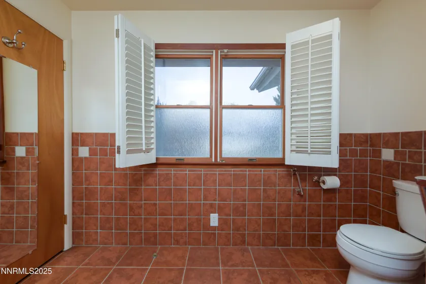 1307 4th, Carson City, Nevada 89703, 2 Bedrooms Bedrooms, ,2 BathroomsBathrooms,Residential,Residential,4th,250058997