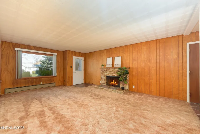 1307 4th, Carson City, Nevada 89703, 2 Bedrooms Bedrooms, ,2 BathroomsBathrooms,Residential,Residential,4th,250058997