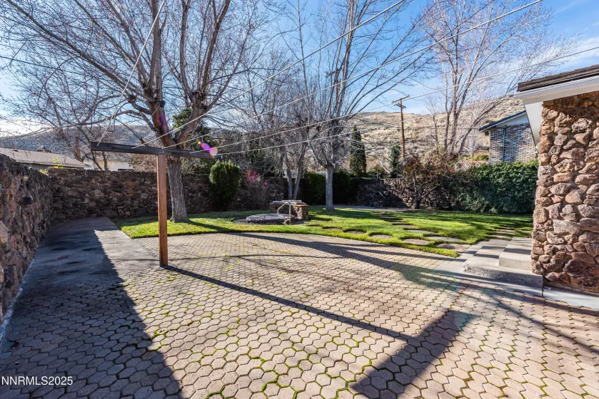 1307 4th, Carson City, Nevada 89703, 2 Bedrooms Bedrooms, ,2 BathroomsBathrooms,Residential,Residential,4th,250058997